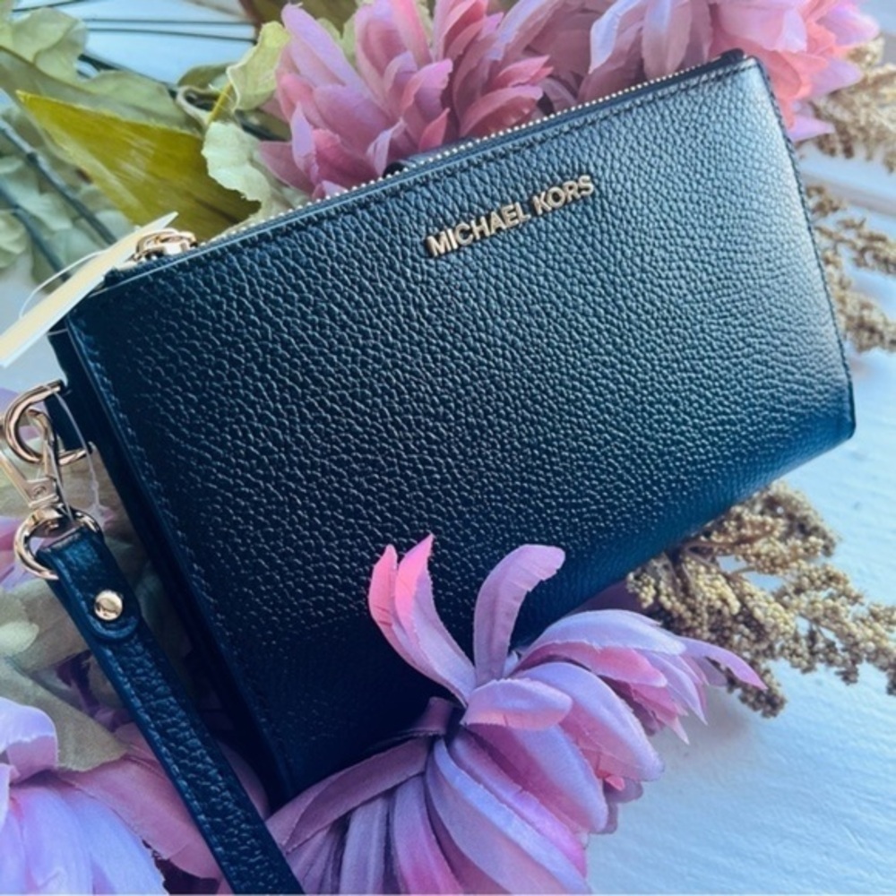 Michael Kors Double Zip XL Wristlet Wallet Leather Black Gold NWT - Picture 1 of 5